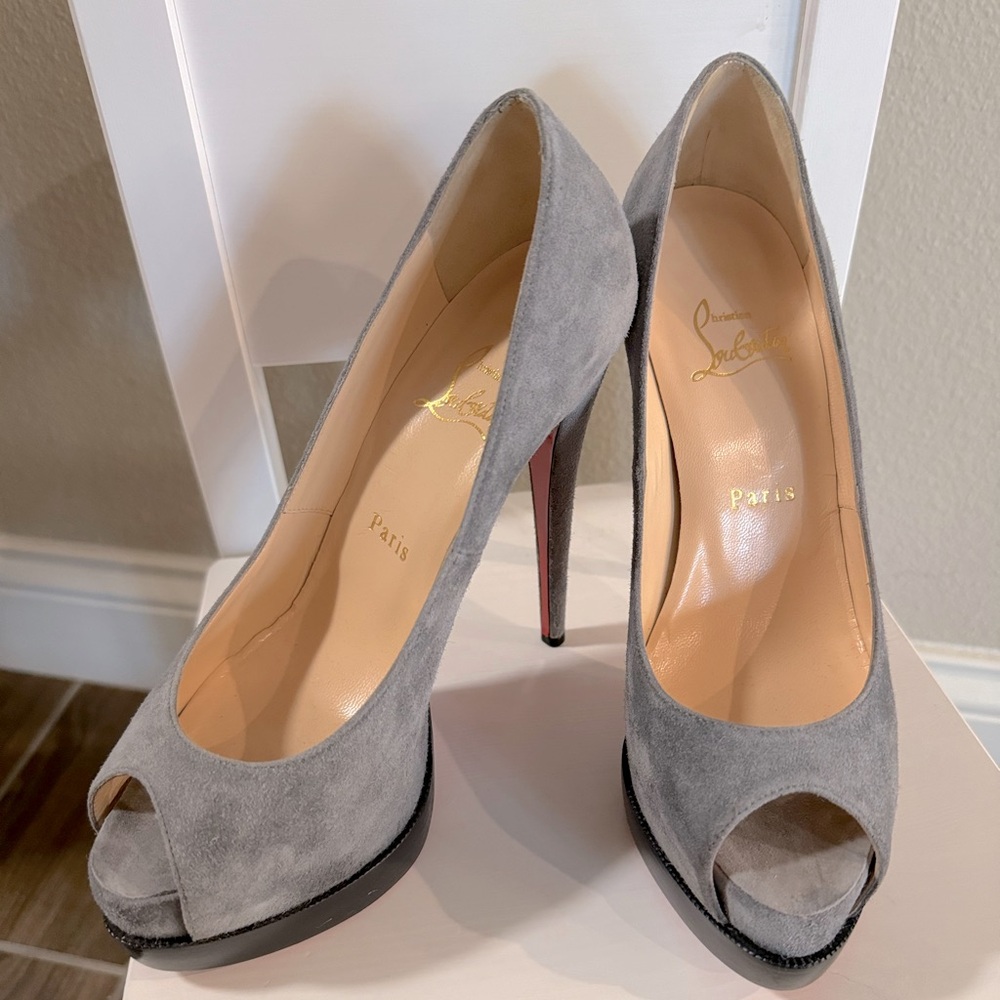 christian louboutin women 6.5